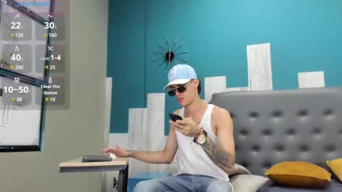 Snapshot of stanlycupper333 chatting on 02-13-25, 05:33 Stanly online show from 02-13-25, 05:33