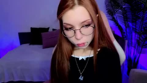 Snapshot of star_tarra chatting on 05-05-26, 01:57 Tarra online show from 05-05-26, 01:57