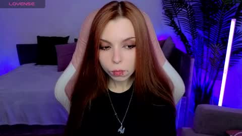 Snapshot of star_tarra chatting on 05-06-26, 02:08 Tarra online show from 05-06-26, 02:08