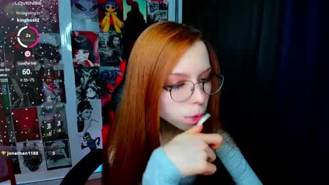 Snapshot of star_tarra chatting on 05-08-26, 02:06 Tarra online show from 05-08-26, 02:06