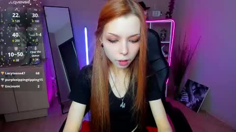 Snapshot of star_tarra chatting on 05-15-26, 02:18 Tarra online show from 05-15-26, 02:18