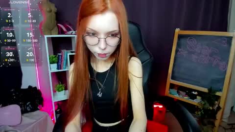Snapshot of star_tarra chatting on 05-26-26, 02:07 Tarra online show from 05-26-26, 02:07