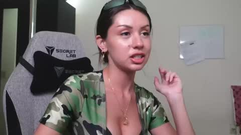 Snapshot of stardust_seiya chatting on 10-11-25, 07:18 stardust_seiya online show from 10-11-25, 07:18