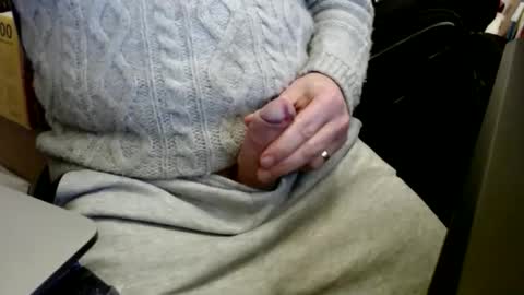 Snapshot of stargazer1069 chatting on 02-28-25, 01:47 stargazer1069 online show from 02-28-25, 01:47