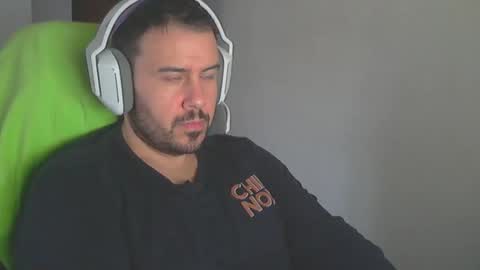 Snapshot of stark_86 chatting on 12-02-24, 04:31 stark_86 online show from 12-02-24, 04:31