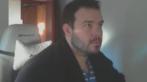 Snapshot of stark_86 chatting on 01-12-25, 08:04 stark_86 online show from 01-12-25, 08:04