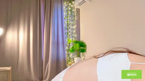 Nina online show from 04-26-26, 02:31