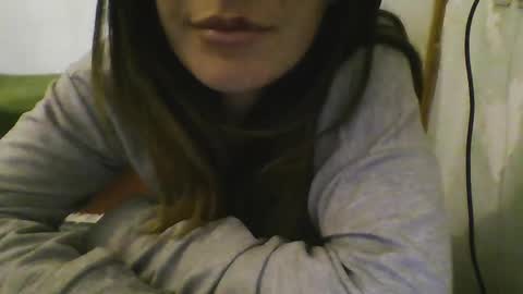 Snapshot of starlesseyes chatting on 01-05-25, 12:21 starlesseyes online show from 01-05-25, 12:21