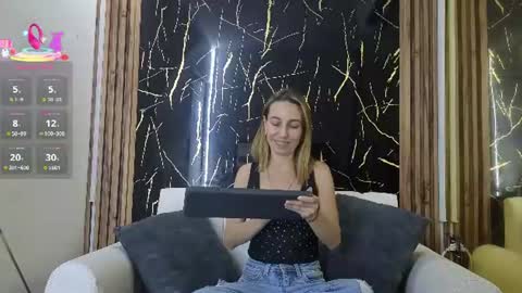 starlight_mature23_aws online show from 07-27-26, 08:27