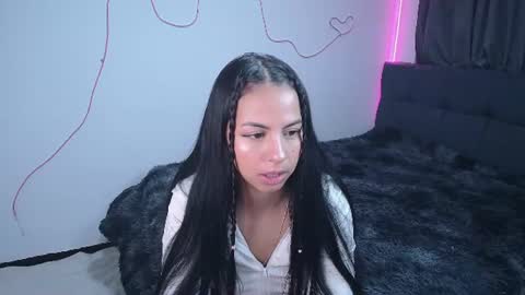 vanessa online show from 07-25-26, 05:54