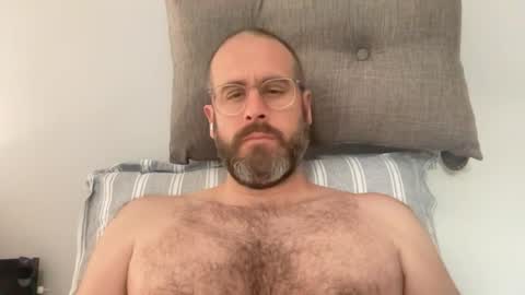 Snapshot of starrman99 chatting on 05-24-26, 07:19 starrman99 online show from 05-24-26, 07:19
