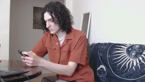 Evan online show from 03-06-26, 06:37