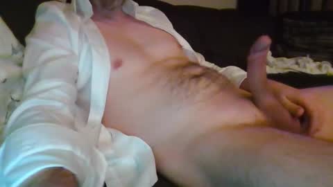 Snapshot of starsurfer55 chatting on 03-07-26, 08:50 starsurfer55 online show from 03-07-26, 08:50