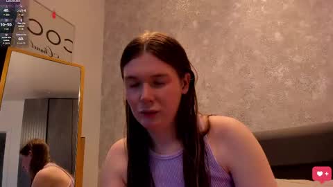 Snapshot of stassie_mil chatting on 04-30-26, 10:54 Twitter-stassie mil Im back after vacation new toy vulse online show from 04-30-26, 10:54