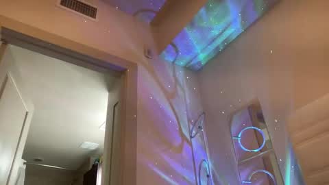 Snapshot of stassiethatsororitygirl chatting on 12-22-24, 02:06 Stassiethatsororitygirl online show from 12-22-24, 02:06