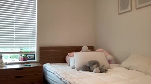 Snapshot of stassiethatsororitygirl chatting on 03-08-25, 09:08 Stassiethatsororitygirl online show from 03-08-25, 09:08