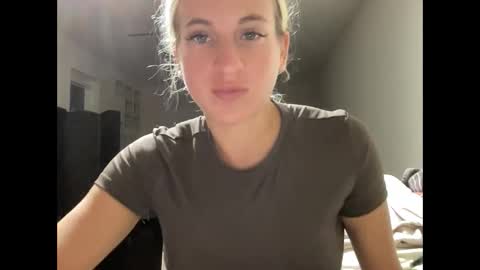 Snapshot of stassiethatsororitygirl chatting on 10-22-25, 11:10 Stassiethatsororitygirl online show from 10-22-25, 11:10