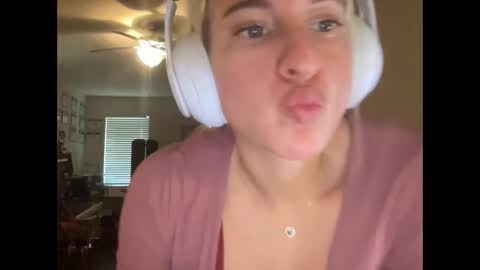 Stassiethatsororitygirl online show from 01-17-26, 01:38