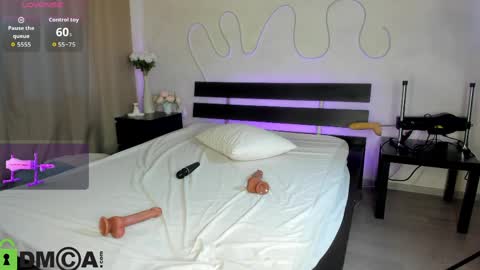 Snapshot of stasy_traiin chatting on 04-14-26, 01:00 Stasy online show from 04-14-26, 01:00