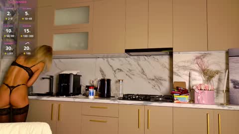 Snapshot of stasyq555 chatting on 11-22-25, 06:40 StasyQ555 online show from 11-22-25, 06:40