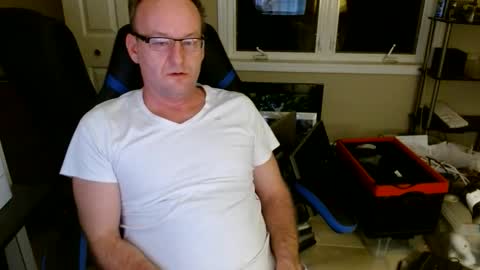 Snapshot of steakman007 chatting on 01-11-26, 12:21 Steakman online show from 01-11-26, 12:21