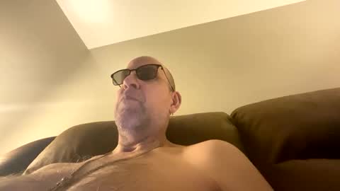 steel259373 online show from 12-03-25, 07:05