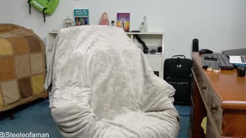 Snapshot of steeleofaman chatting on 04-12-26, 08:25 Steele McAbs online show from 04-12-26, 08:25