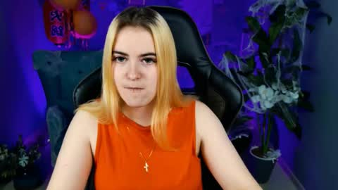 stef_nicks online show from 10-25-25, 09:17