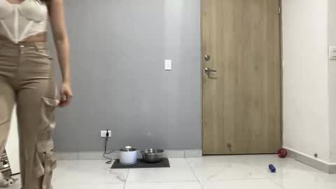 Stefa Gomez  online show from 02-20-26, 12:18