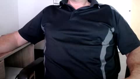 Snapshot of stefan2580 chatting on 12-05-25, 09:18 Stefan online show from 12-05-25, 09:18