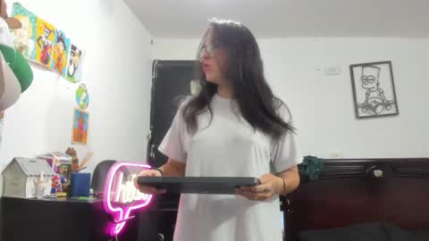 Snapshot of stefan_litleee chatting on 01-14-26, 03:23 julieth-cancer online show from 01-14-26, 03:23