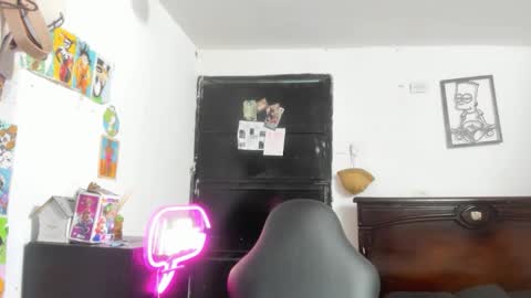 Snapshot of stefan_litleee chatting on 01-19-26, 02:26 julieth-cancer online show from 01-19-26, 02:26