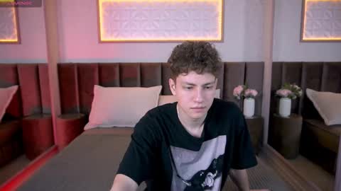 Esrefan online show from 02-11-26, 07:30