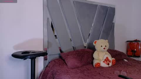 Stefy Milf online show from 04-25-26, 07:44