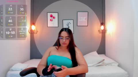 Stefanny online show from 10-27-25, 08:57