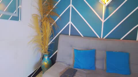 Stefano online show from 12-04-25, 12:36