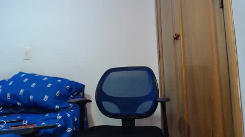 stefanodangelo01 online show from 10-21-25, 11:27