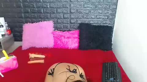 Stefan online show from 12-20-24, 03:25