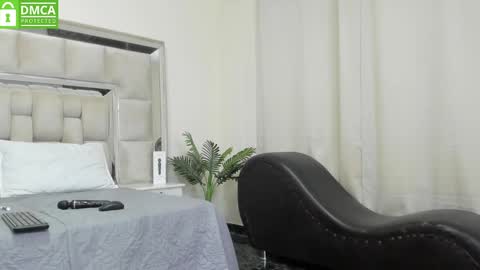 Stefany online show from 03-07-25, 07:38