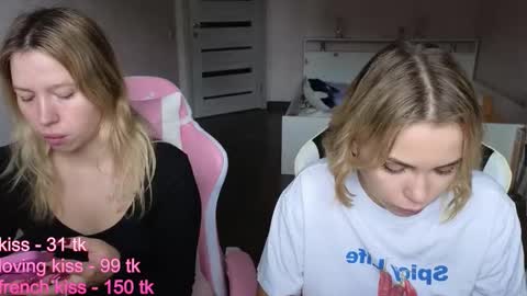 stefany_and_bettany online show from 10-16-25, 10:49