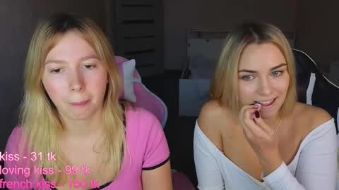 stefany_and_bettany online show from 10-20-25, 02:06