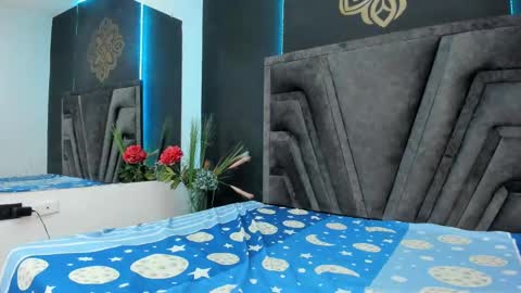 Stefany Brown online show from 09-27-25, 11:37