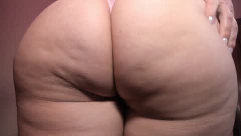 stefany online show from 01-20-25, 04:45