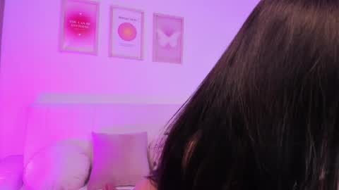 Snapshot of steff_london chatting on 01-23-25, 04:19 Steff online show from 01-23-25, 04:19