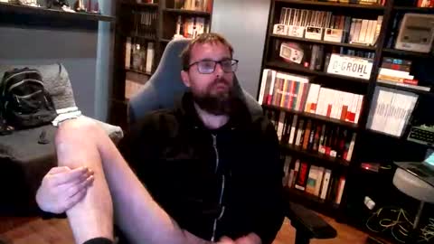 Snapshot of stefffg chatting on 04-04-26, 08:39 MeStef online show from 04-04-26, 08:39