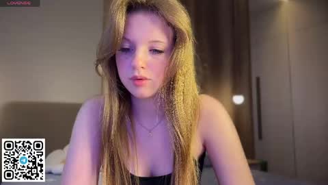 Snapshot of steffi_meoww chatting on 06-08-26, 01:28 STEFI Streams every day from 10 PM GTM1 online show from 06-08-26, 01:28