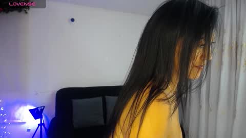 Snapshot of steffy_31 chatting on 12-27-24, 01:53 Steffy online show from 12-27-24, 01:53