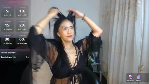 Snapshot of steffy_31 chatting on 09-10-25, 02:11 Steffy online show from 09-10-25, 02:11