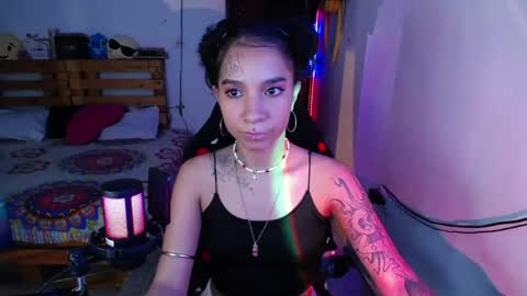 Snapshot of stefh420 chatting on 04-13-26, 05:57 online show from 04-13-26, 05:57