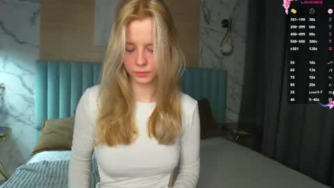 Stefie online show from 07-20-26, 05:33